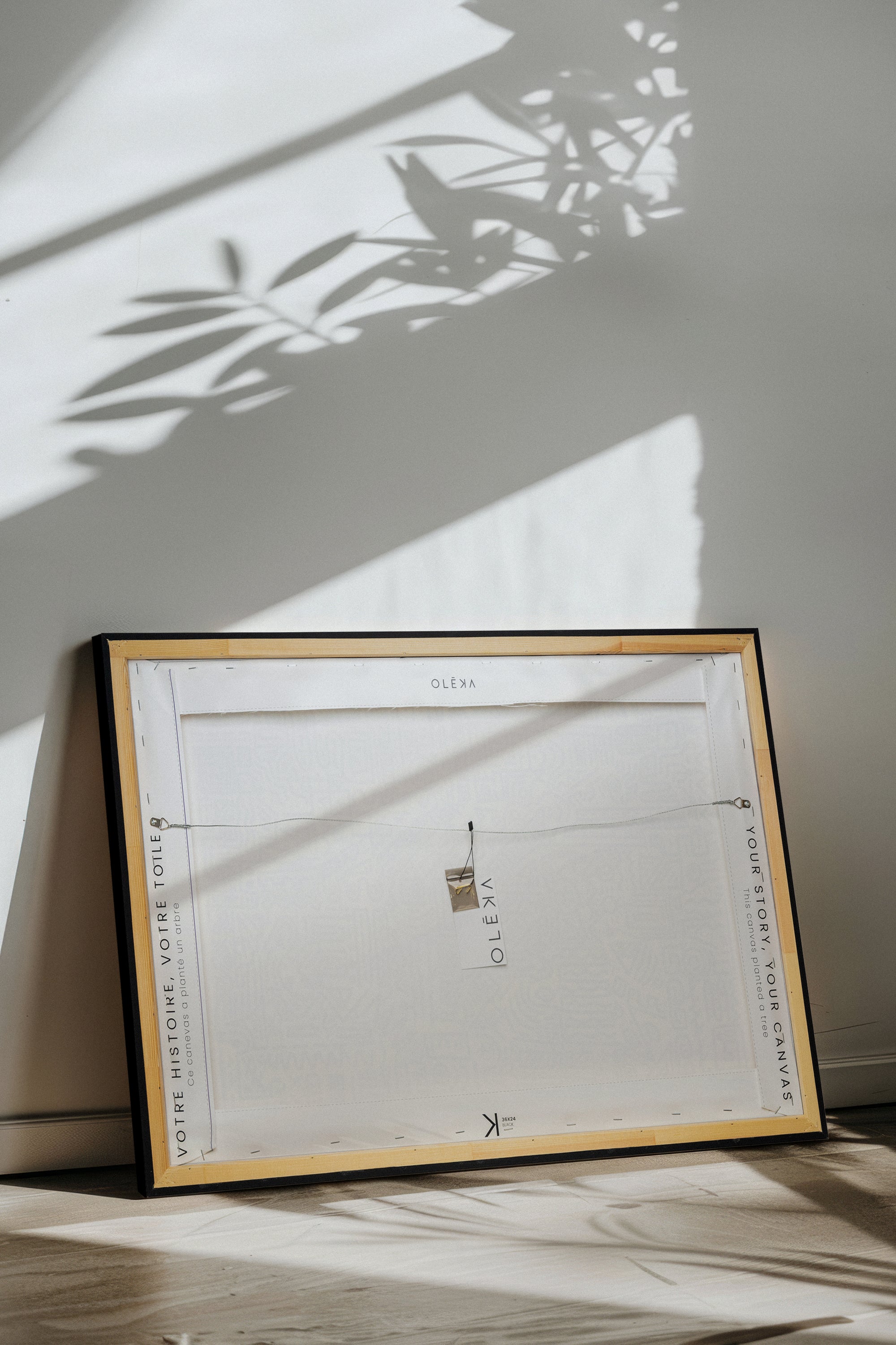 VELVET GARDEN, Oeuvre sur toile étirée