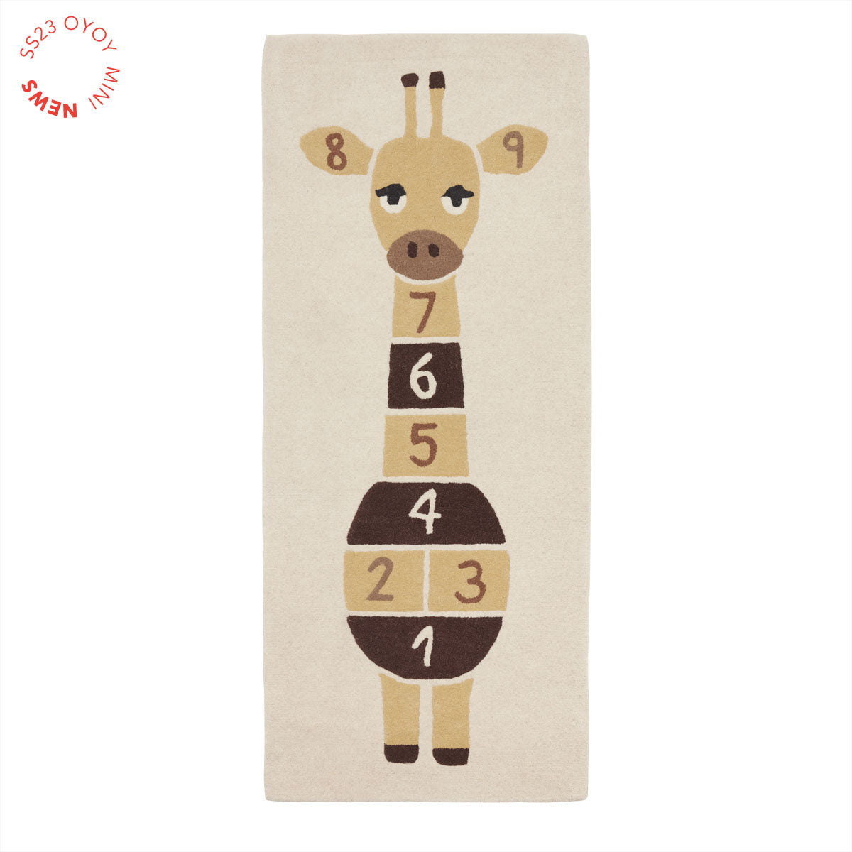 Tapis Marelle Girafe tufté à la main en laine et coton pour enfant par OYOY MINI