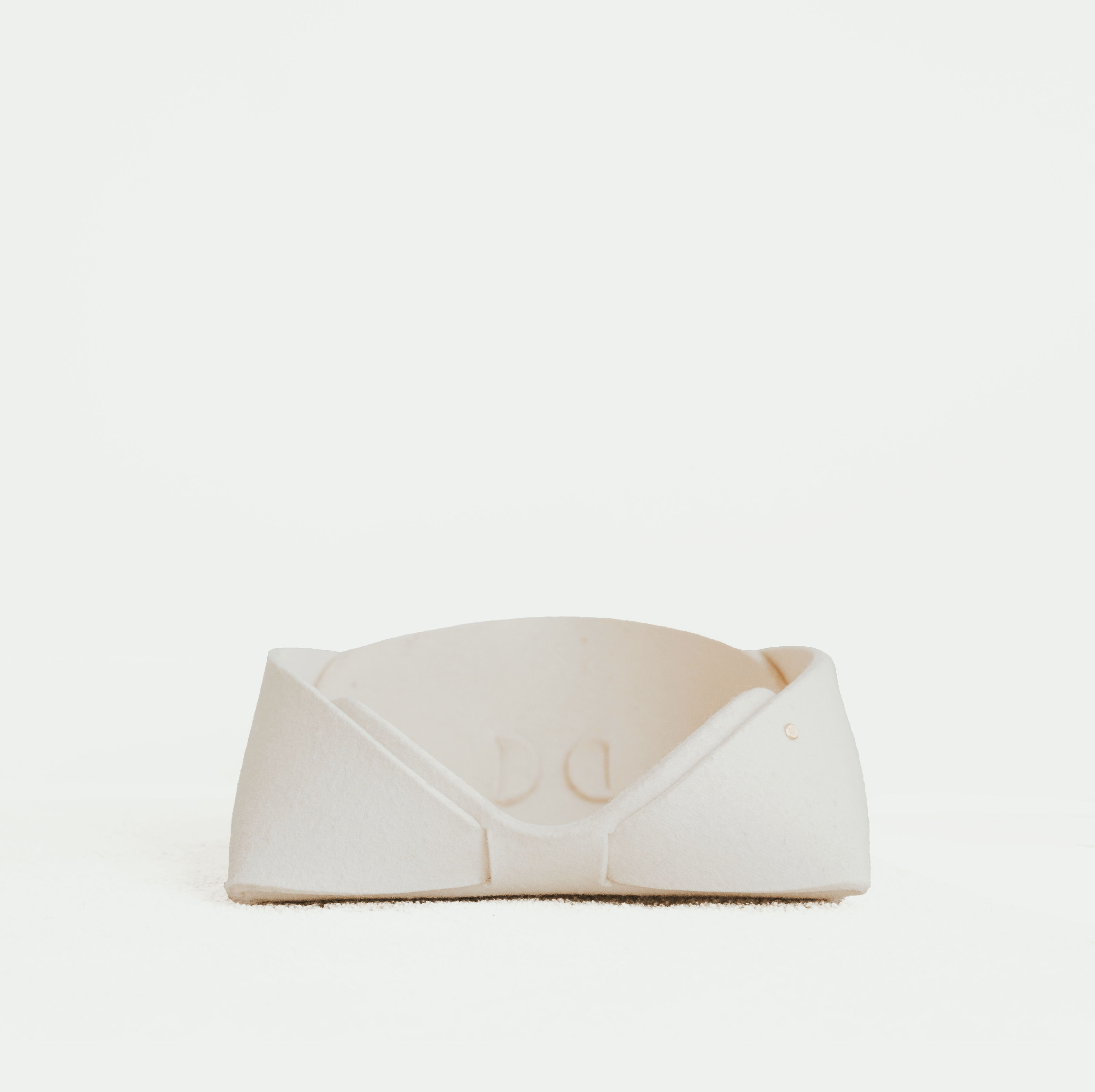 Panier pour animaux et rangement en feutre de laine 14 x 12 po | Naturel