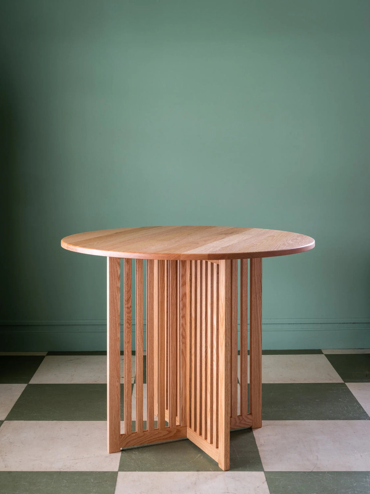 Table à dîner ronde ROBIE | Bois massif | Fait à la main au Québec