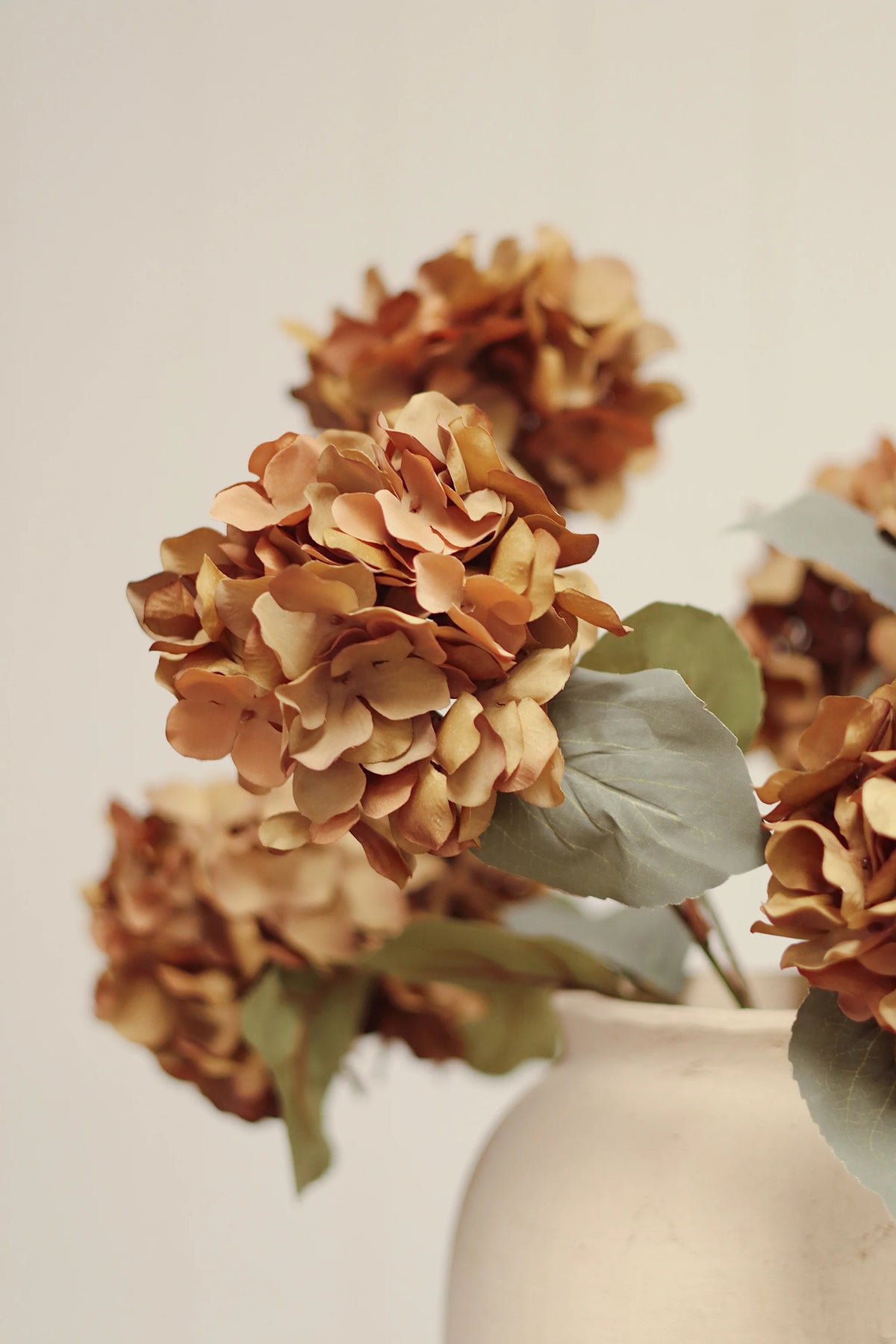 Tige d’hortensia artificiel orange brûlé