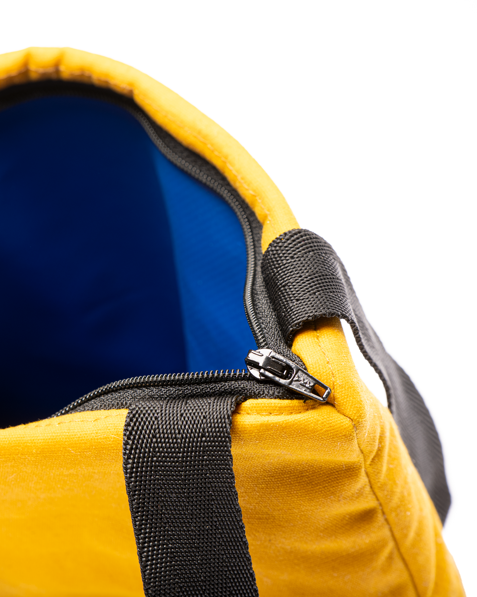 "Tote bag" style insulated cooler bag