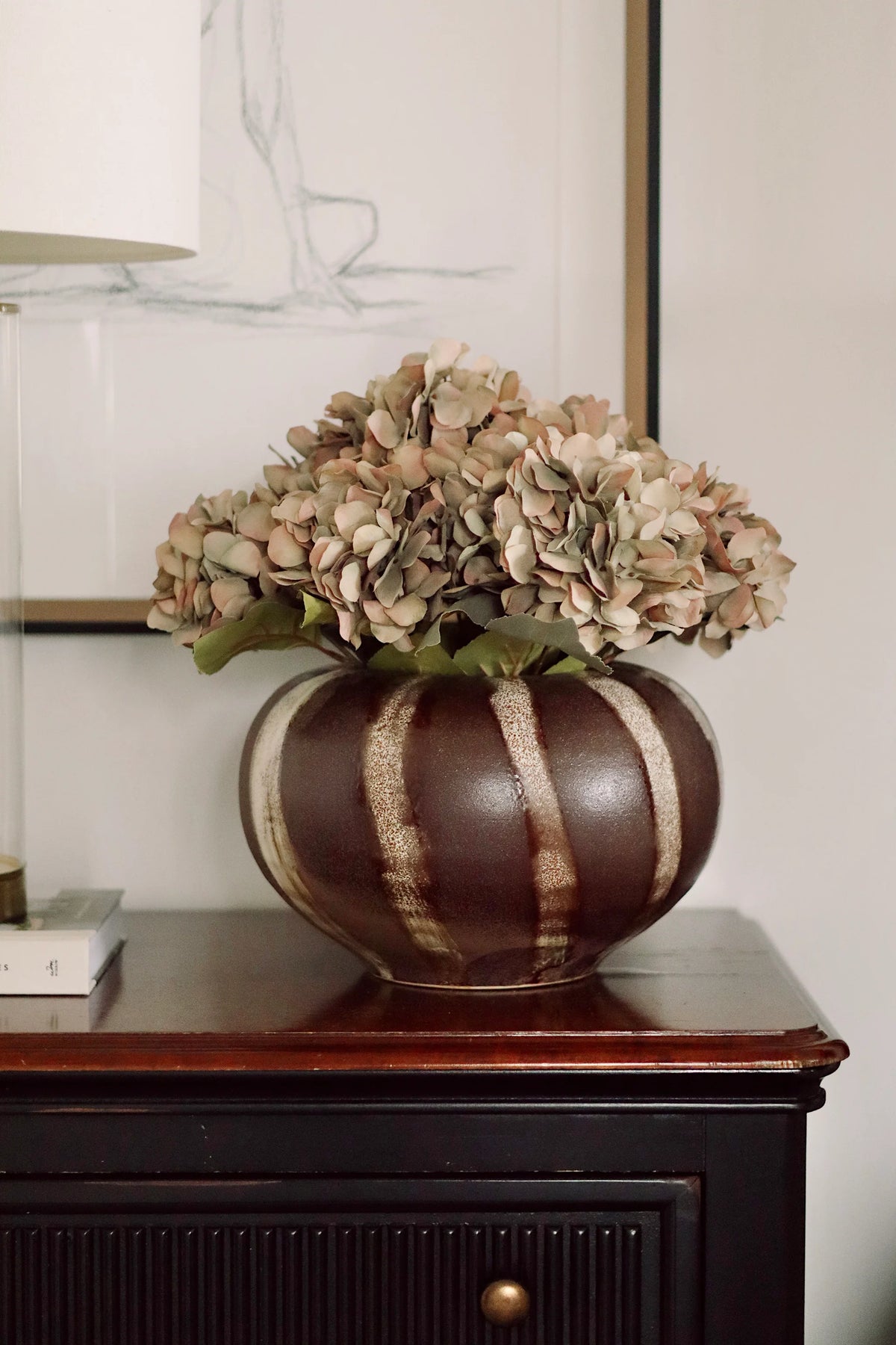 Vase décoratif Makonde en céramique | Grand format | Brun & blanc crème