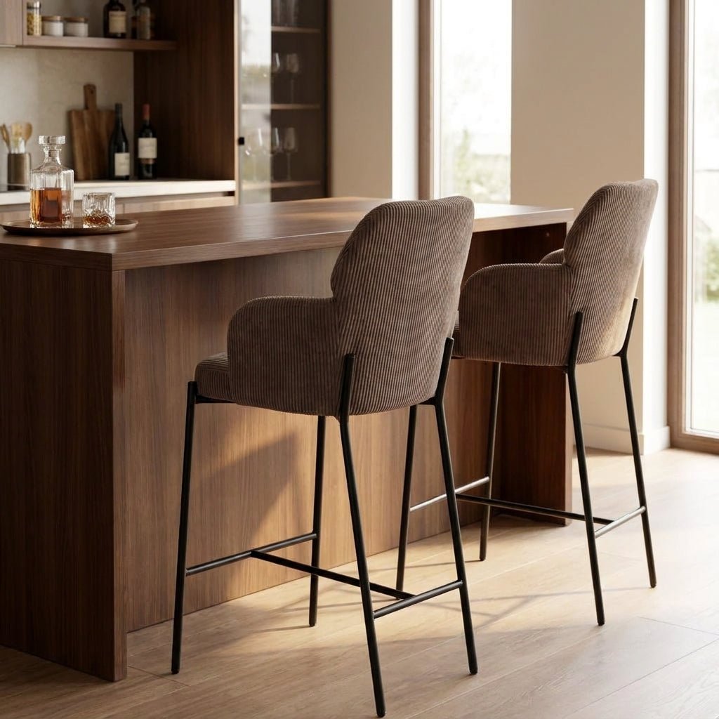 Tabouret Aria | Velours côtelé brun | Pieds en fer