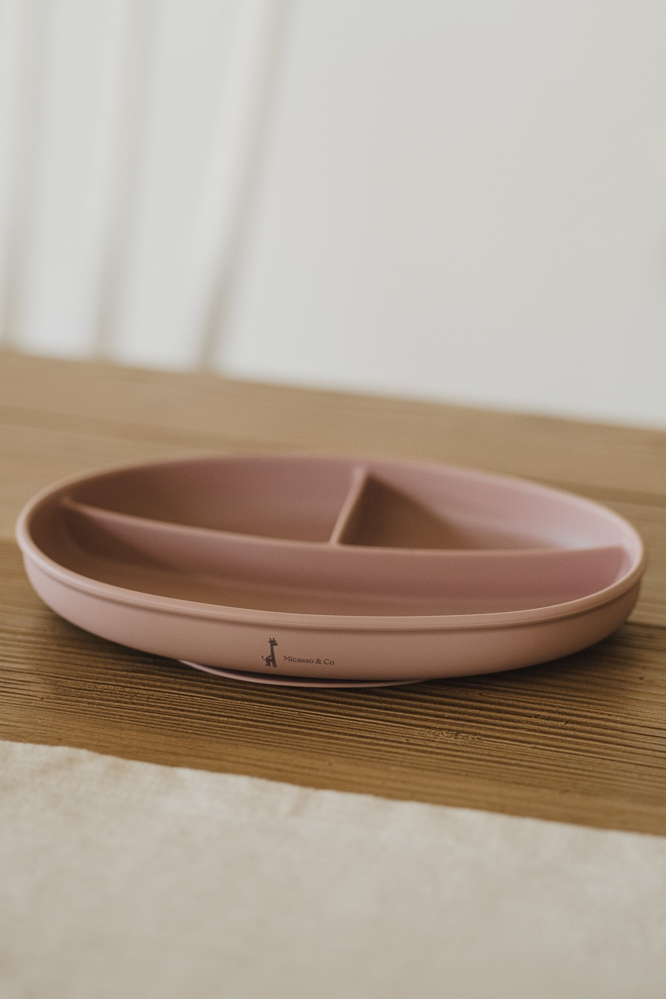 Assiette à succion divisée en silicone - Les Trouvailles de JustineBébés et tout - petitsMicassoandcoMauve