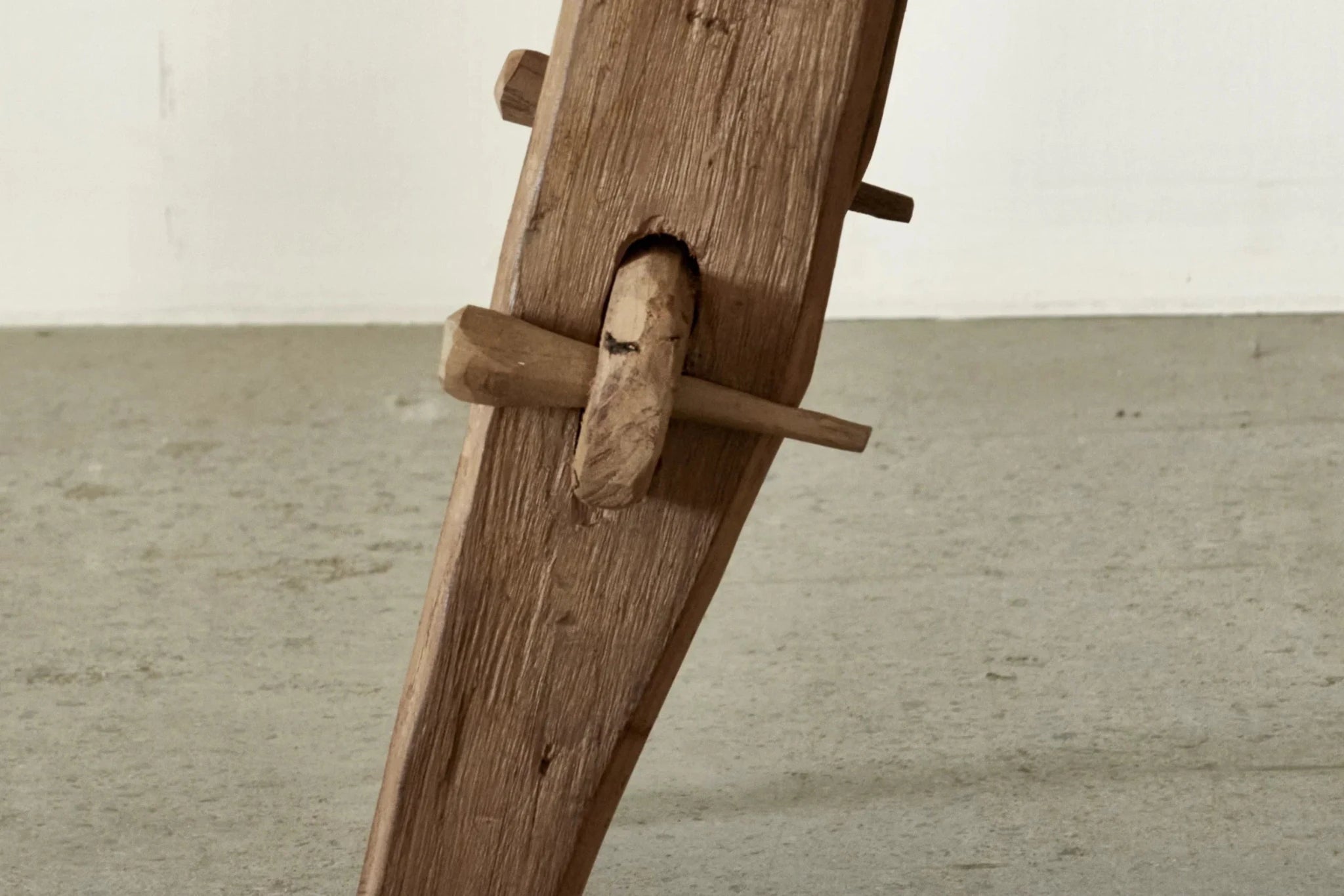 Banc Rembrandt en teck ancien - Les Trouvailles de JustineBancsCRUSOË