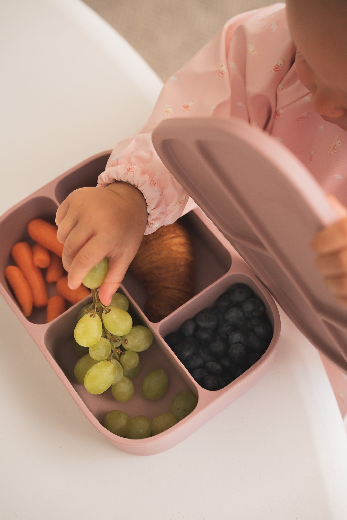 Boîte à lunch bento en silicone - Les Trouvailles de JustineBébés et tout - petitsMicassoandcoVieux rose