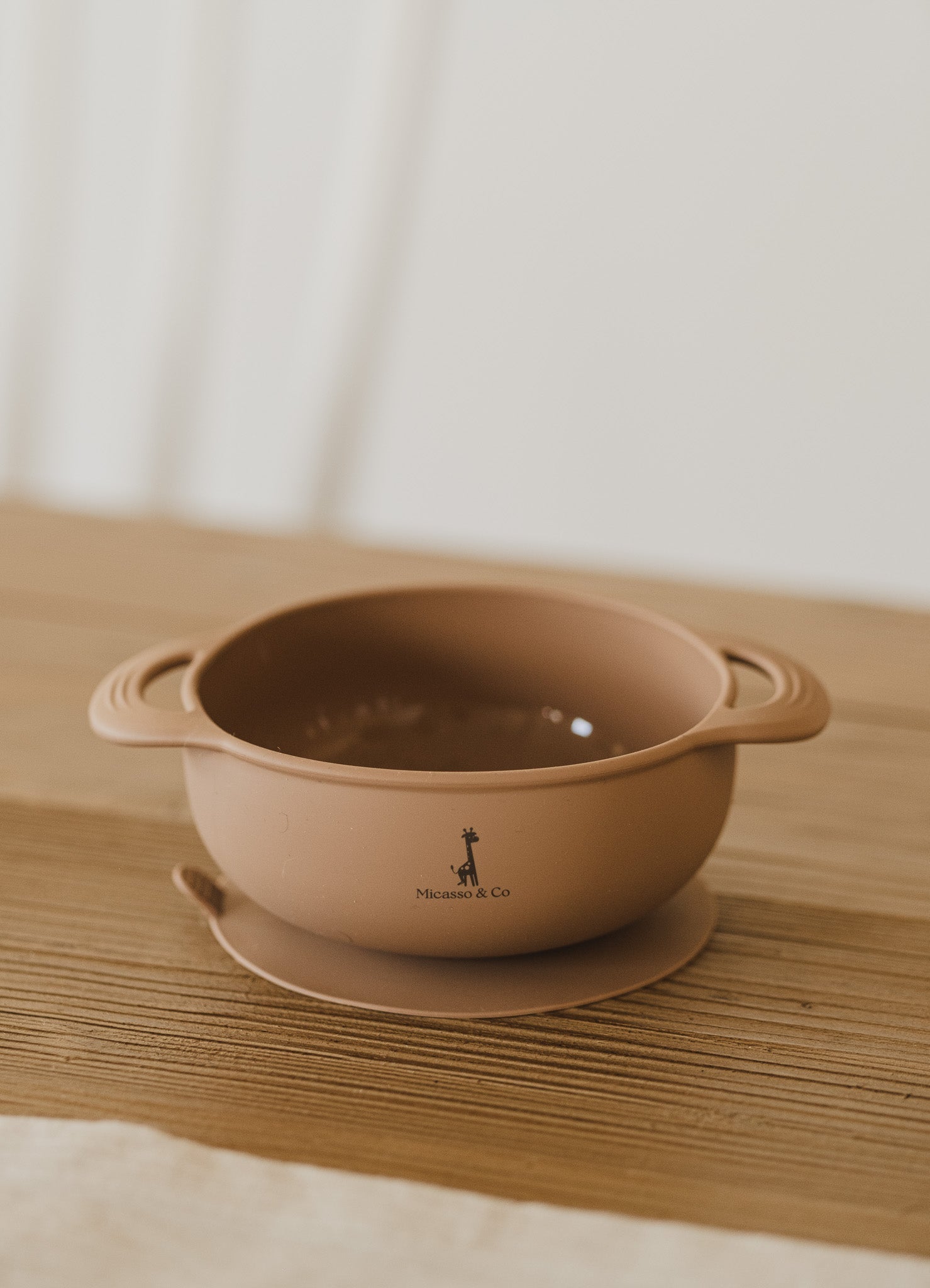 Bol en silicone à succion - Les Trouvailles de JustineBébés et tout - petitsMicassoandcocaramel