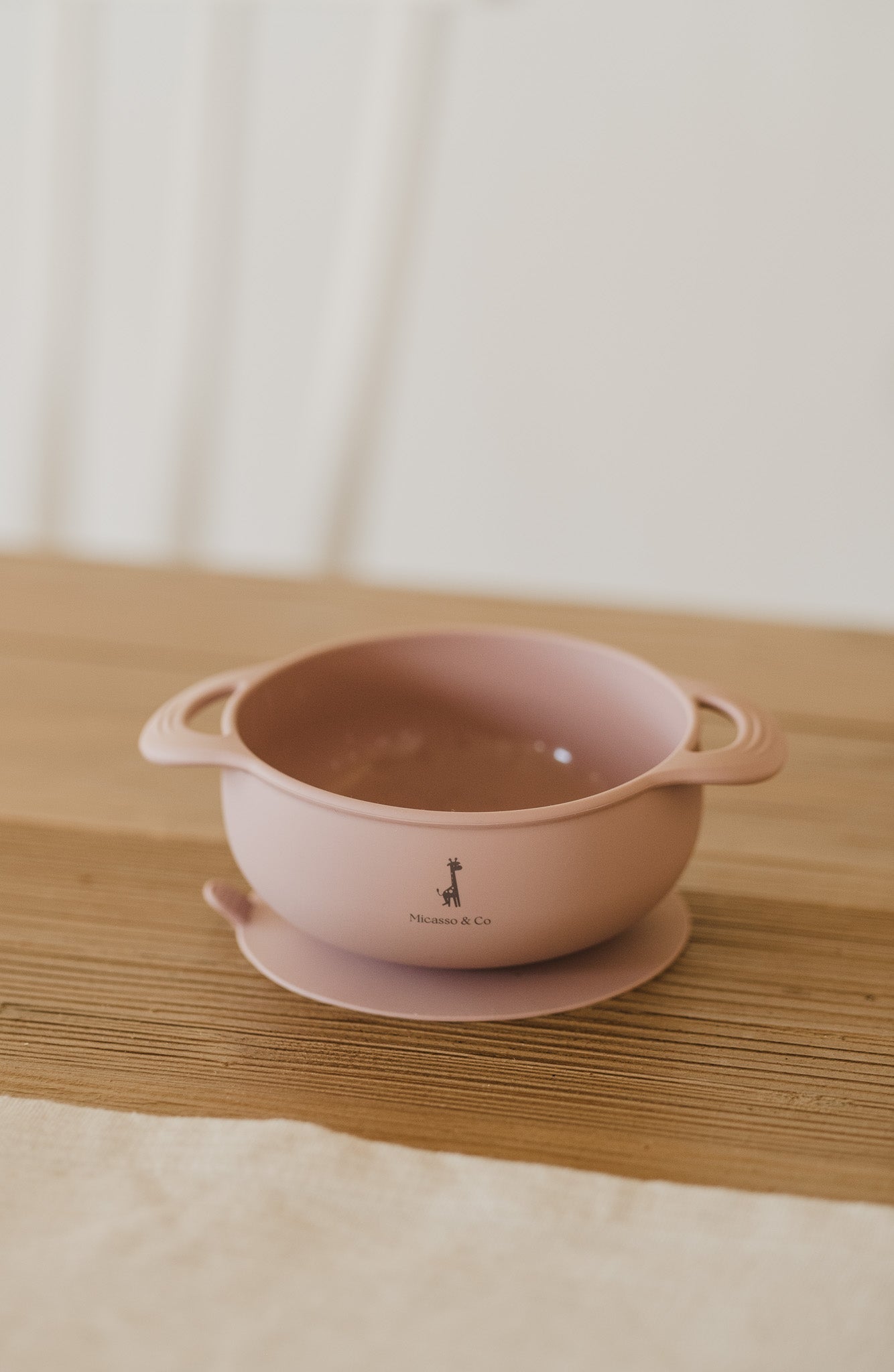 Bol en silicone à succion - Les Trouvailles de JustineBébés et tout - petitsMicassoandcomauve