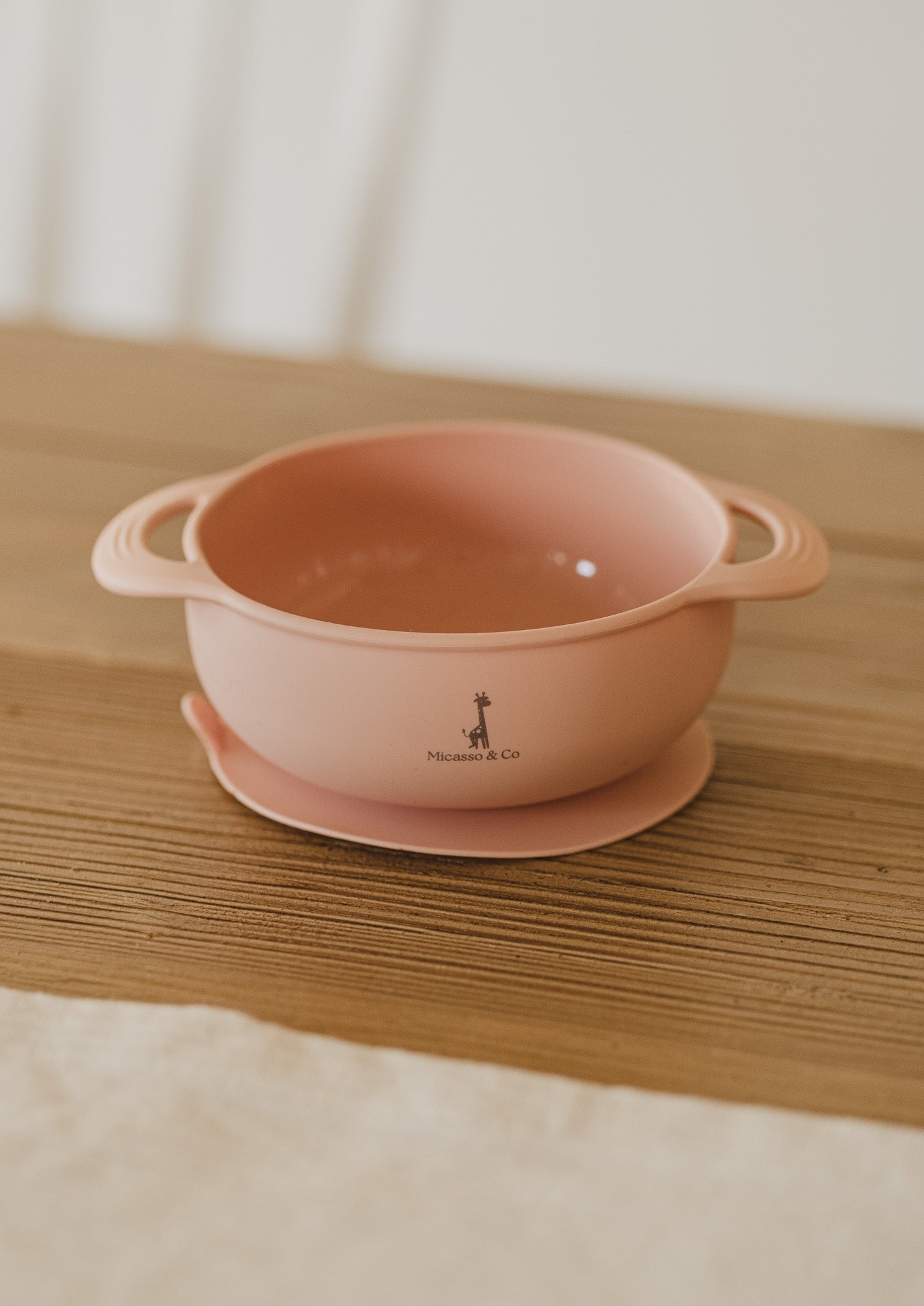 Bol en silicone à succion - Les Trouvailles de JustineBébés et tout - petitsMicassoandcovieux rose