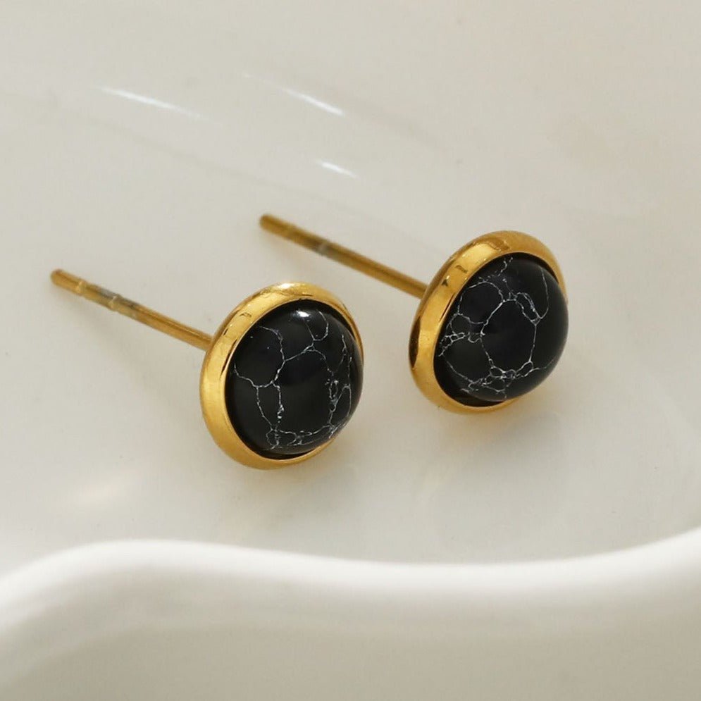 Boucles d’oreilles CECILIA | Clous classiques en pierre naturelle noire - Les Trouvailles de JustineSTUD EARRINGSHACKNEY NINE Jewellery