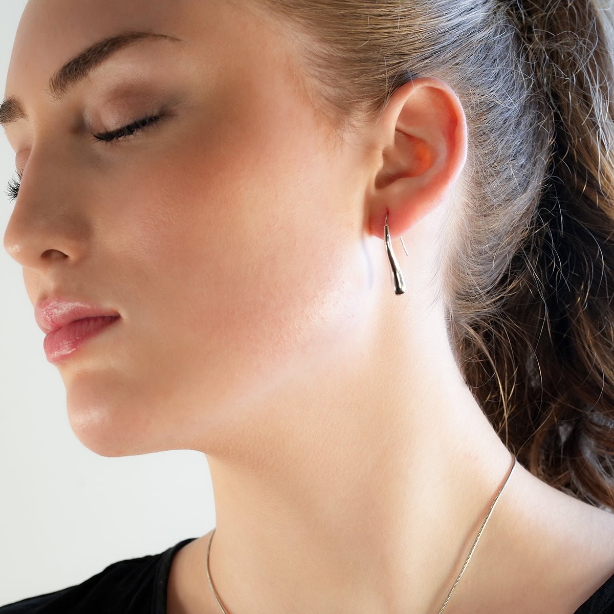 Boucles d’oreilles CORNING | Formes de têtard en or blanc (ton argent) - Les Trouvailles de JustineEARRINGSHACKNEY NINE Jewellery