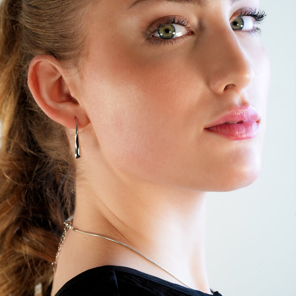 Boucles d’oreilles CORNING | Formes de têtard en or blanc (ton argent) - Les Trouvailles de JustineEARRINGSHACKNEY NINE Jewellery