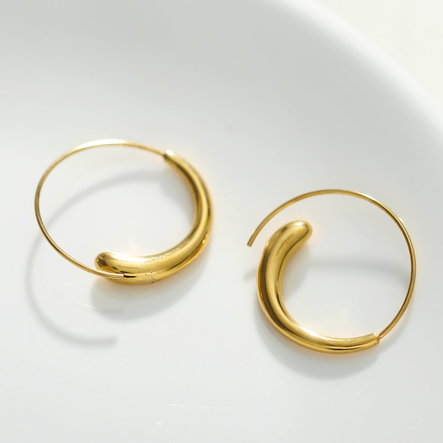 Boucles d’oreilles NURAL | Anneaux tourbillonnants dorés - Les Trouvailles de JustineEARRINGSHACKNEY NINE Jewellery
