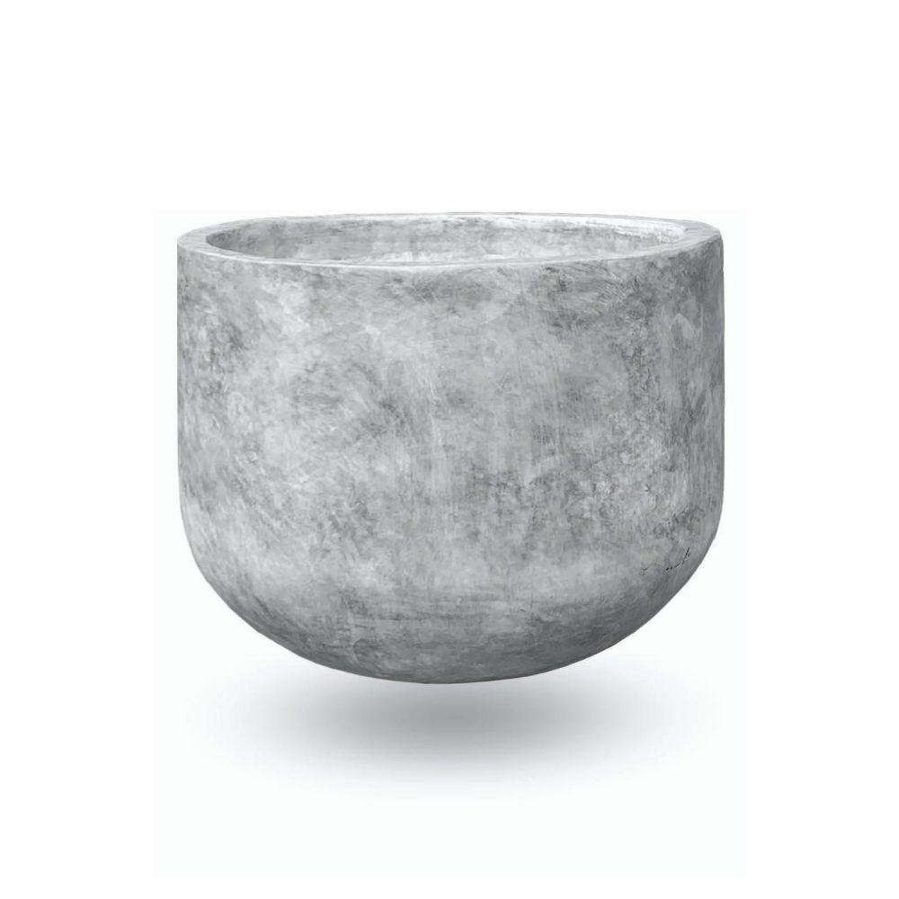 Cache-pot Berto en ciment design moderne fond blanc