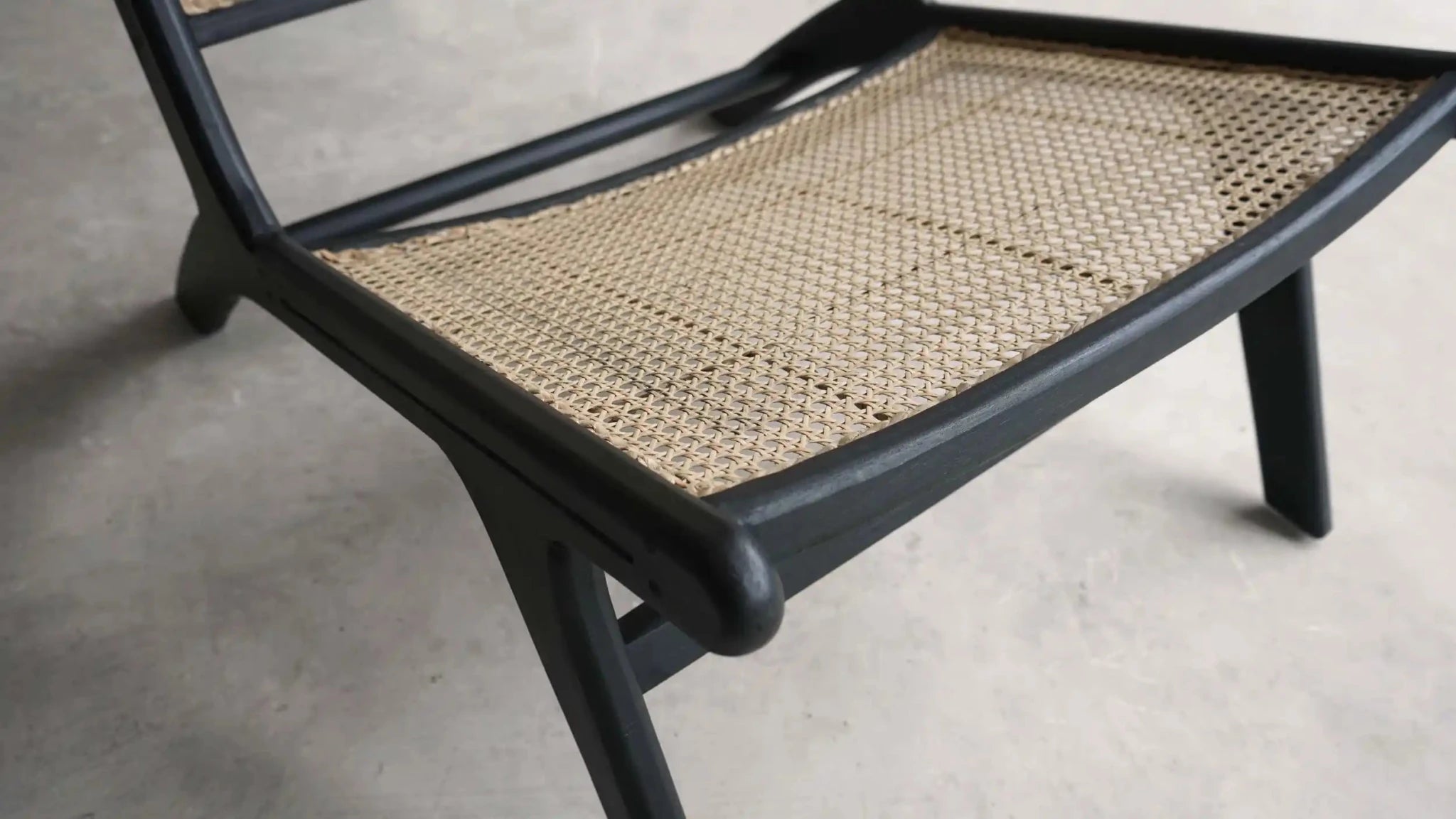 Chaise Komodo – Noir | Rotin & Acajou Indonésien - Les Trouvailles de JustineChaises d'accentCRUSOË