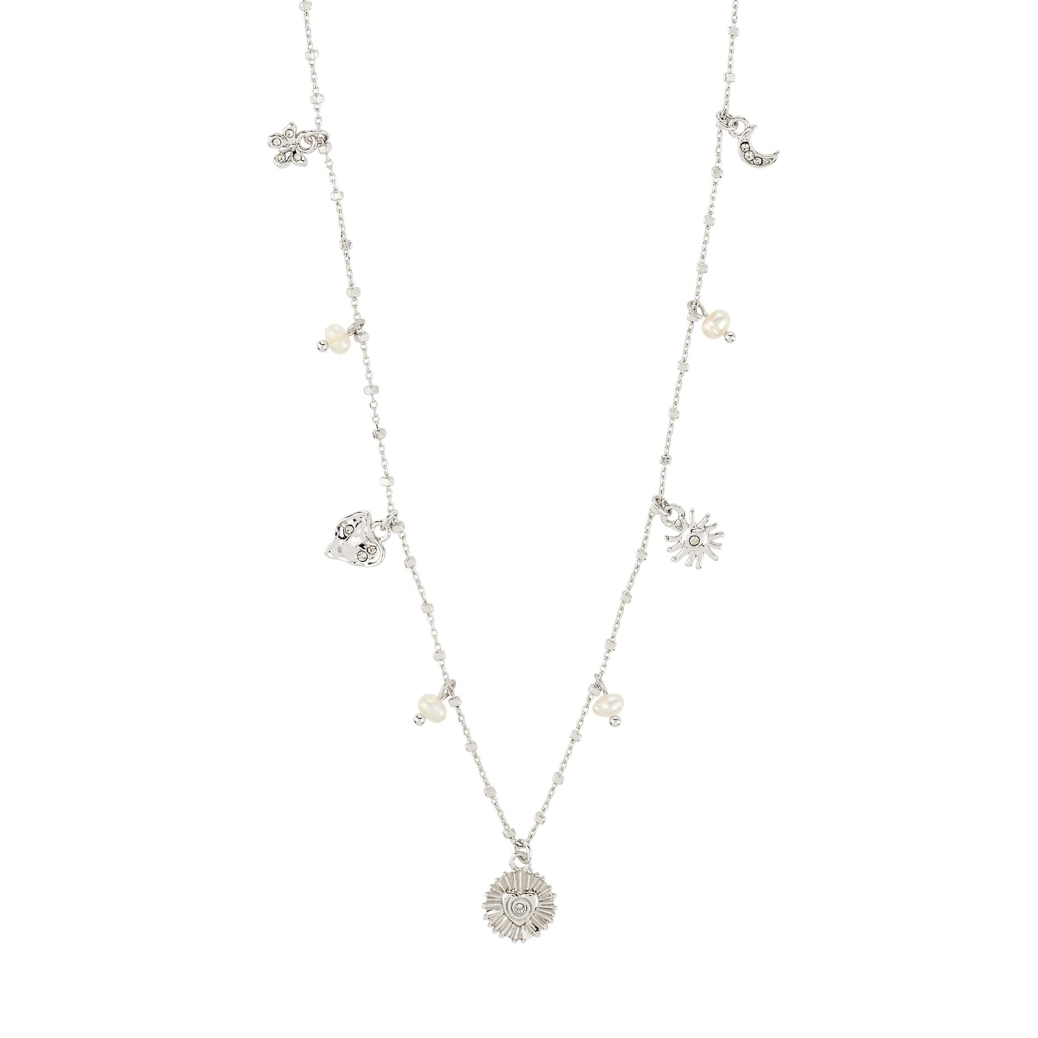 Collier argenté à breloques, chaîne décorée de petits cristaux et pendentif central