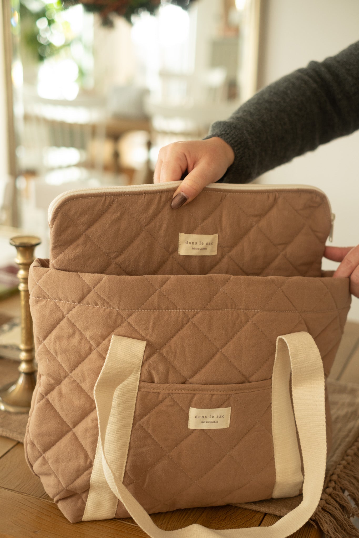 Fourre - tout matelassé pour le quotidien - Les Trouvailles de Justinesac réutilisableDans Le SacNoir