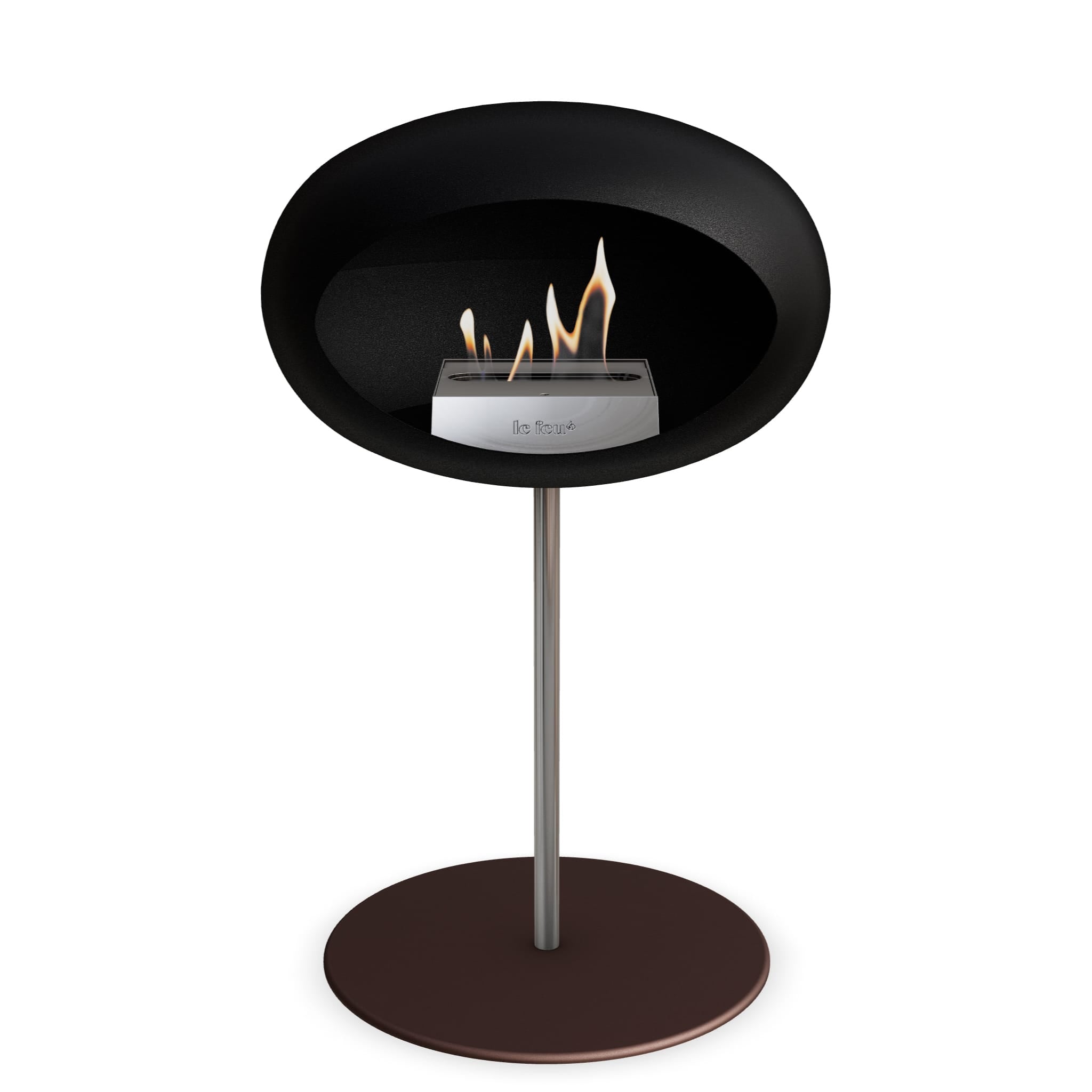 Foyer au bioéthanol sur pied : coupelle noire, flamme vive, tige acier, base brune.