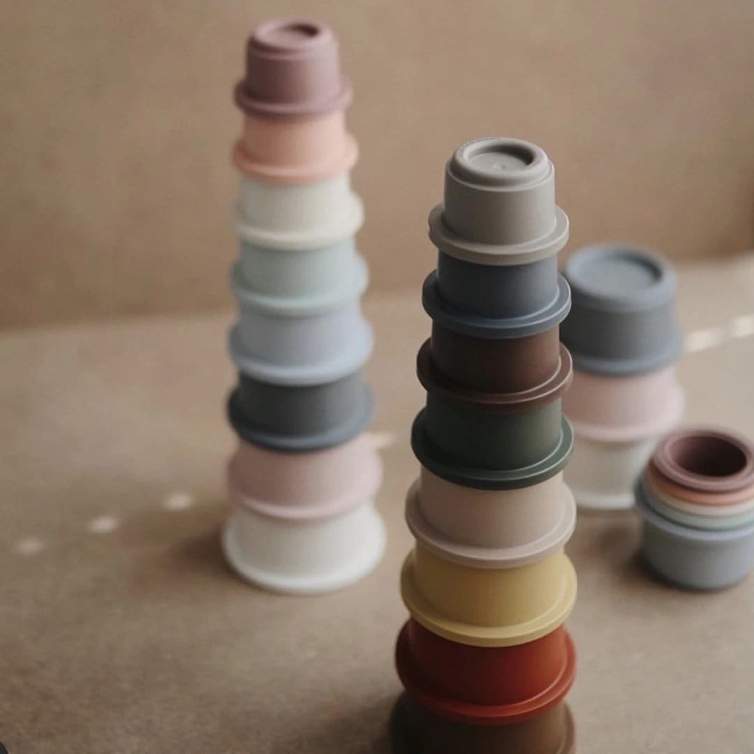 Tour de gobelets empilables pour bébé | Jouet d’éveil Montessori