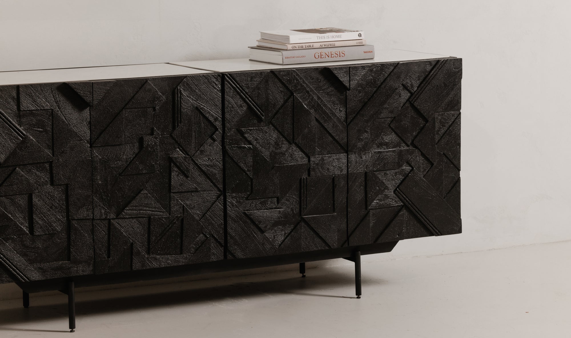 Buffet Kallista en bois de manguier et marbre