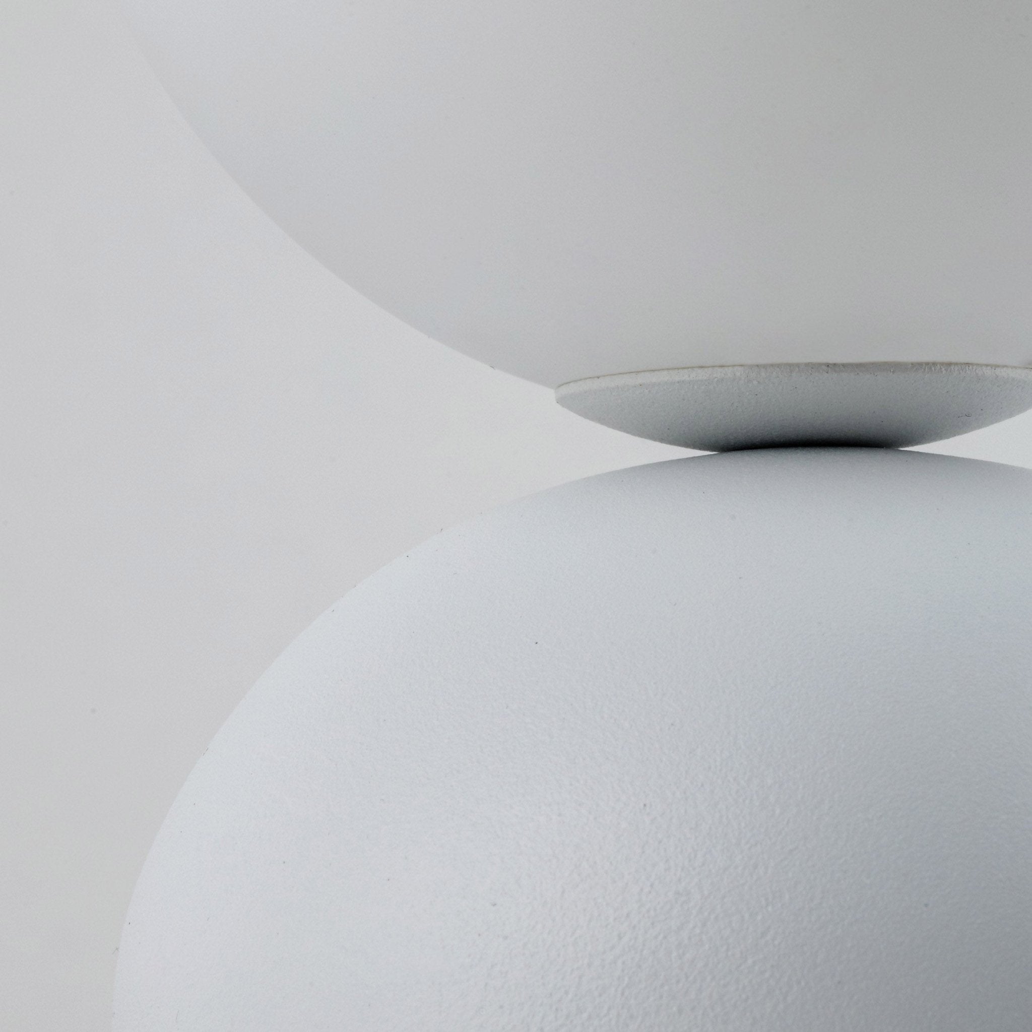 Lampe de Table MIKI Blanche | Luminaire Original et Élégant pour Intérieur Moderne - Les Trouvailles de JustineLumoCraftsWhite