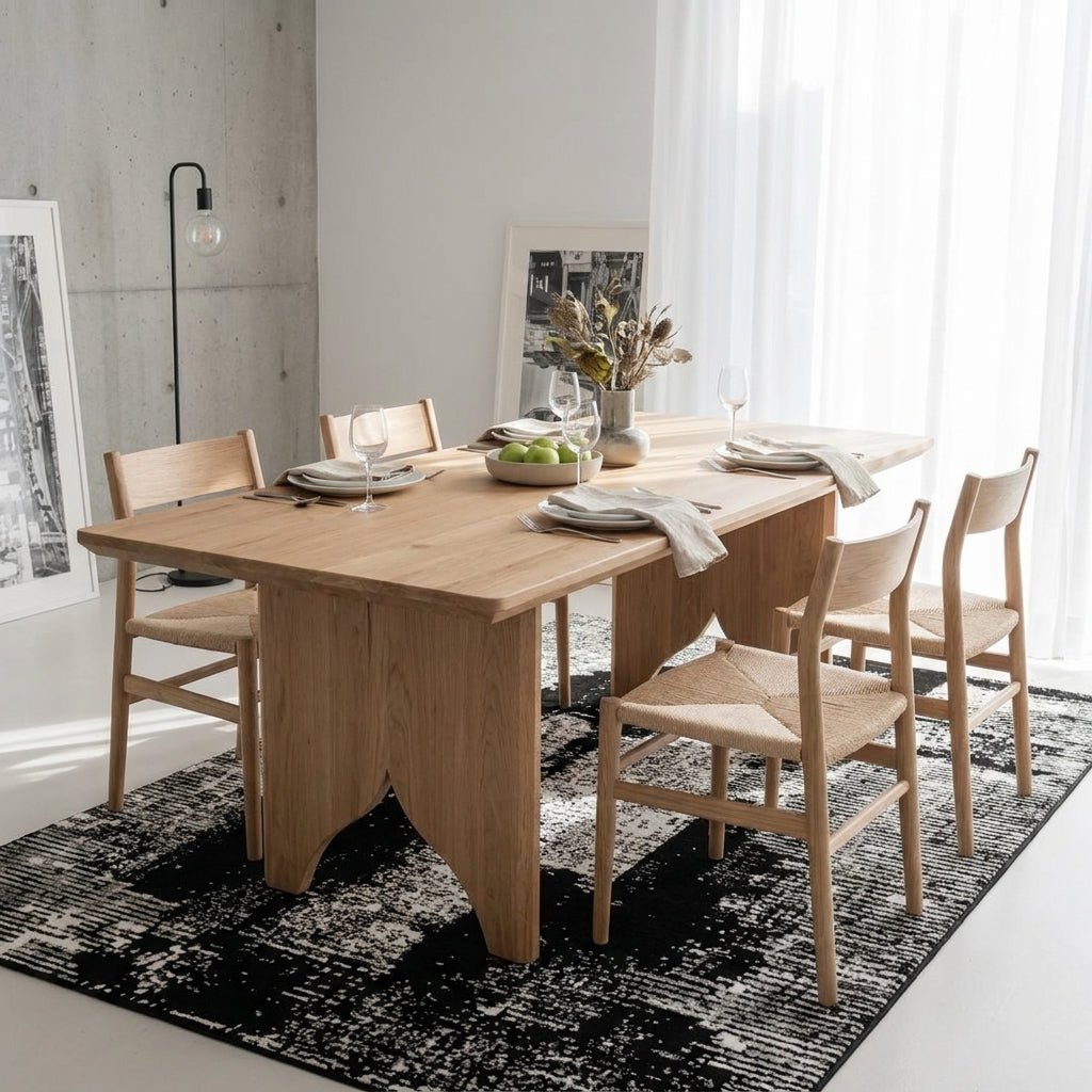 Table de salle à manger Larkin | Chêne massif et fer | 6 à 8 places