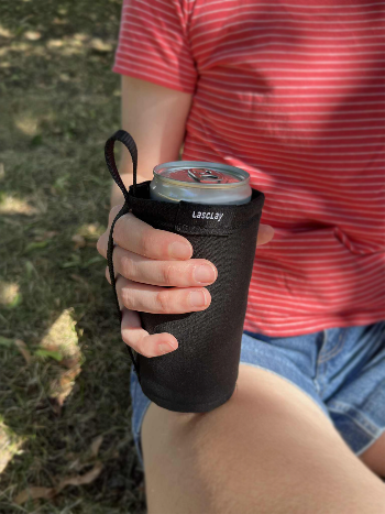 Insulated sleeve for slim cans