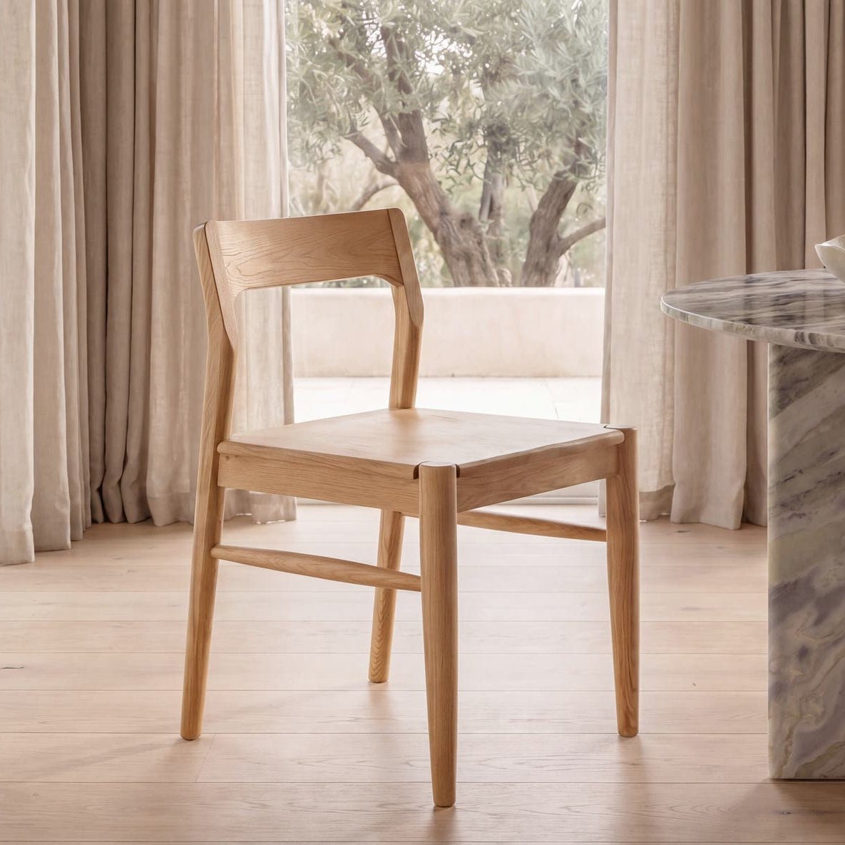 Ensemble de 2 chaises de salle à manger Otis en chêne massif naturel