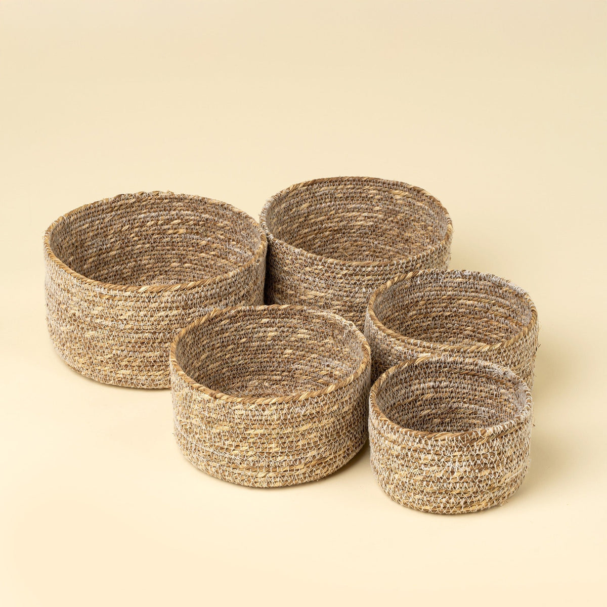 Lot de 5 petits paniers ronds tissés à la main en herbe de mer