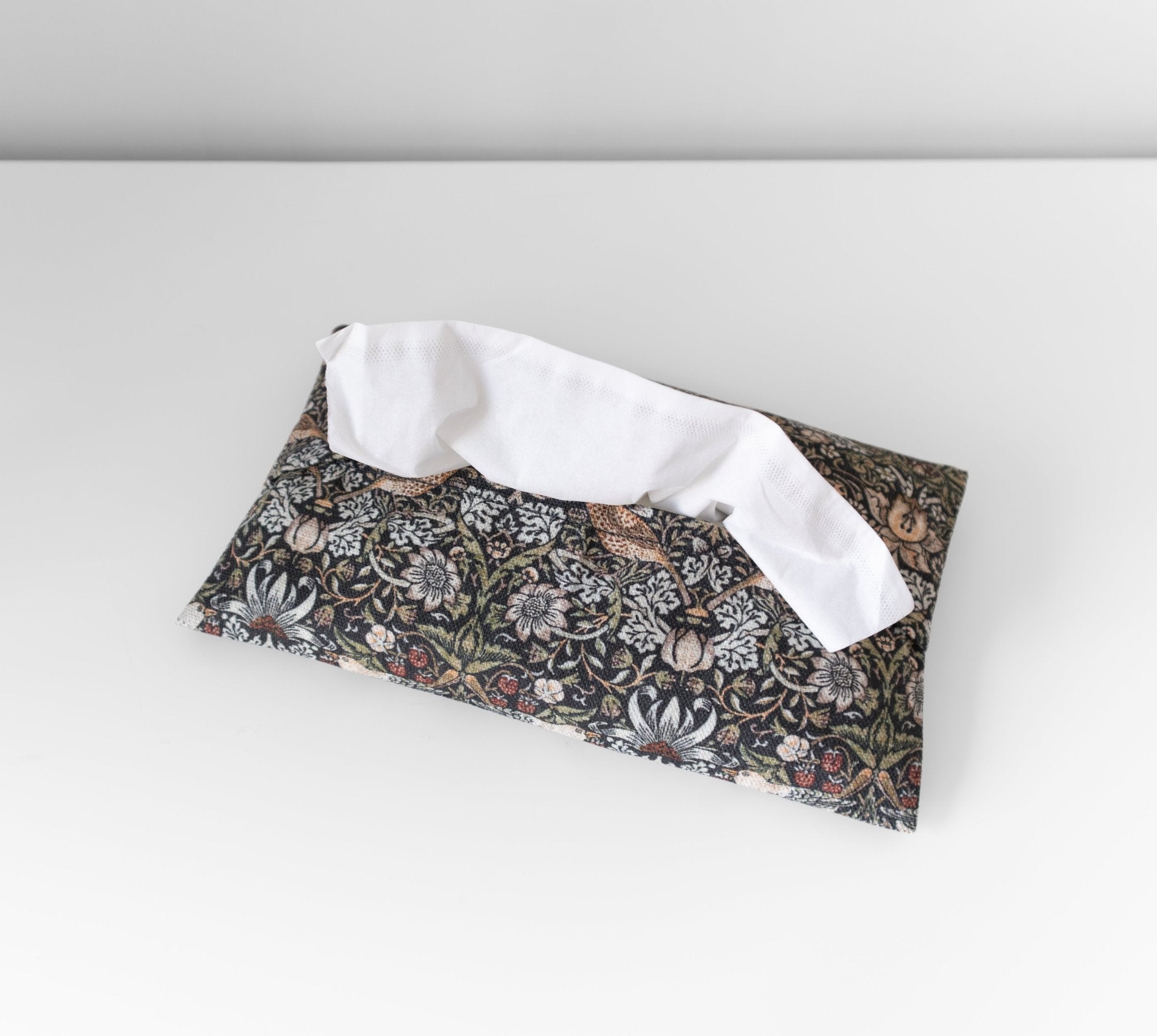 Pochette / Housse pour mouchoirs – Sariel | Fait à la main - Les Trouvailles de JustineTissue HoldersHyggely