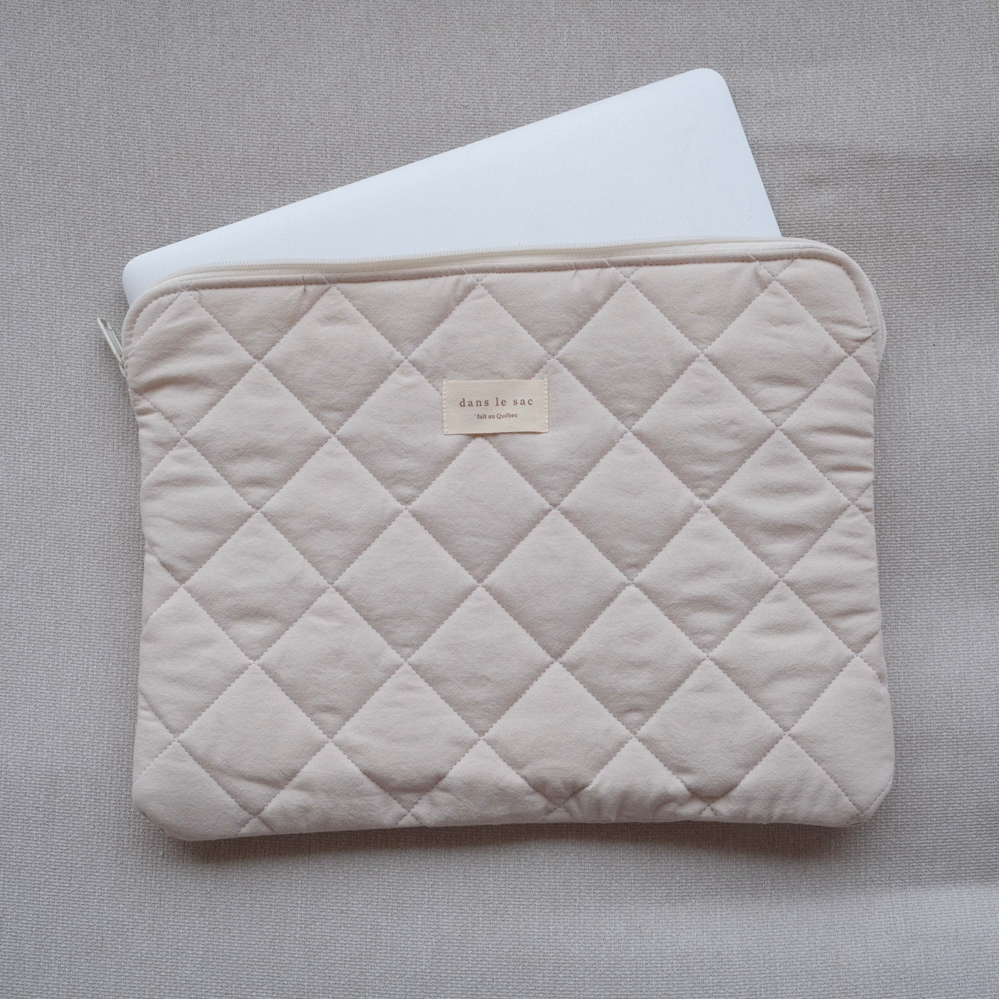 Pochette pour ordinateur - Les Trouvailles de Justineétui en tissuDans Le SacCrème