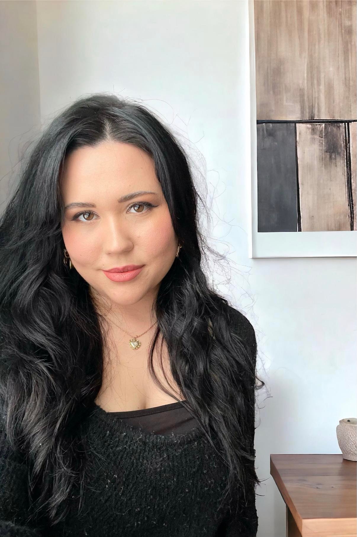 Portrait de Justine Miller, fondatrice et propriétaire de Les Trouvailles de Justine