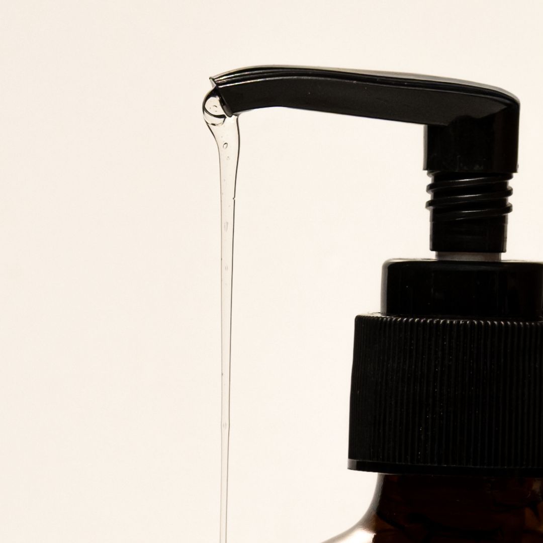 Savon à mains liquide 500 ml | Écorce de pin & cèdre | SOJA&CO