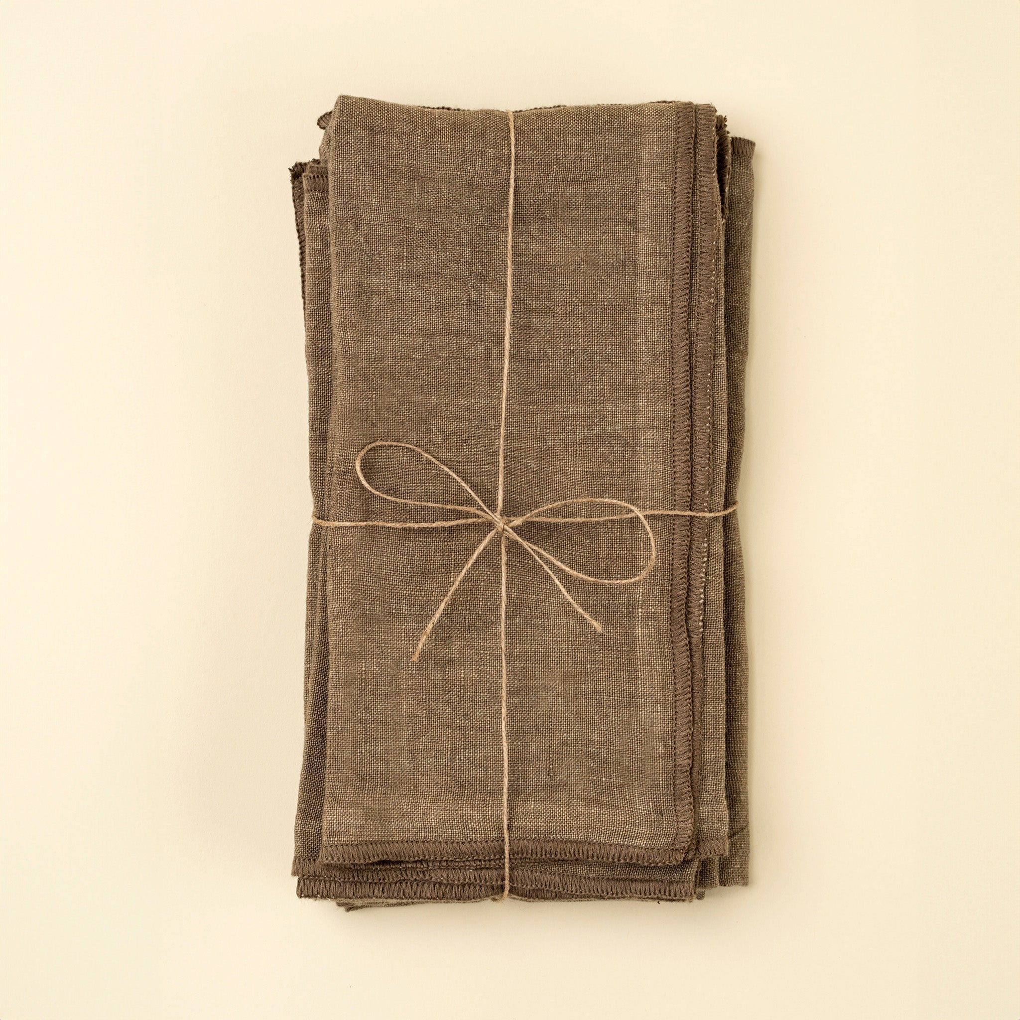 Serviettes de table en lin Stonewashed, lot de 4 | Vert doux | Fait à la main | Indaba - Les Trouvailles de JustineIndaba Home