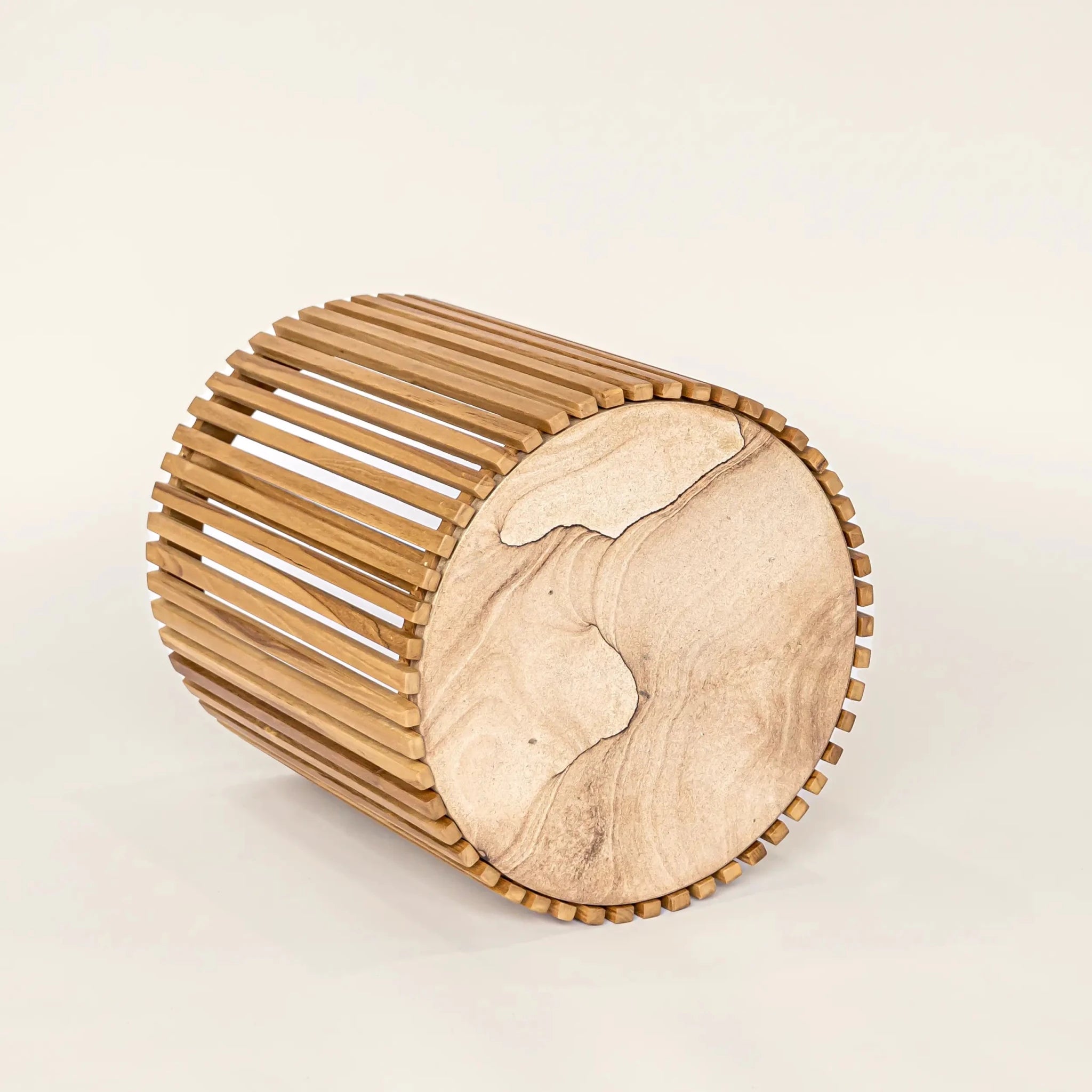 Table d’Appoint Ronde Eastwood | Bois de Teck & Grès - Les Trouvailles de JustineTables d'appointCRUSOË
