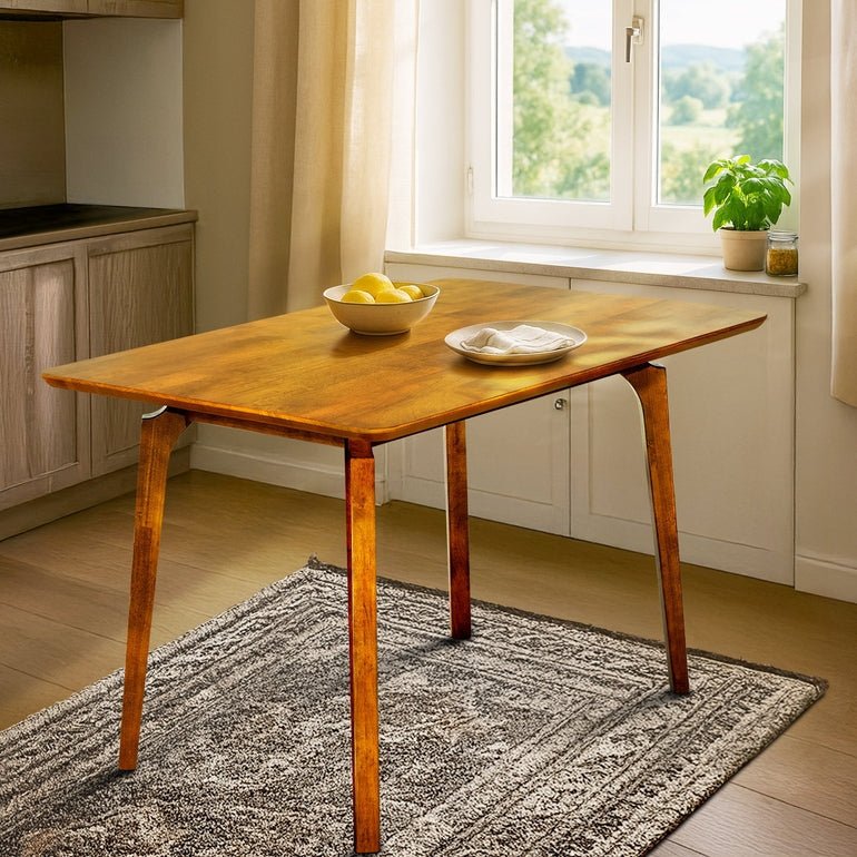 Table de salle à manger en bois massif caramel, plateau rectangulaire avec bords arrondis