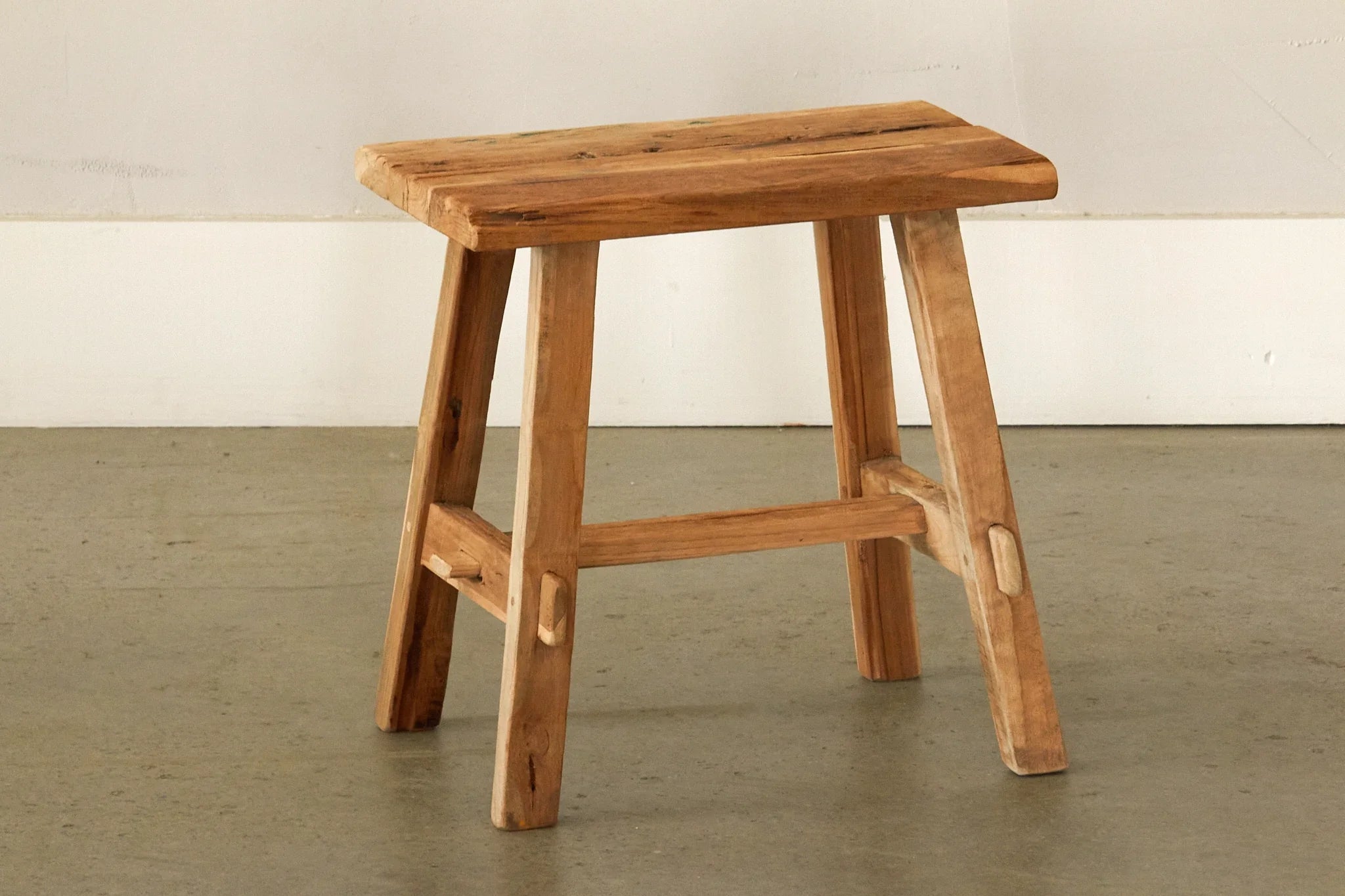 Tabouret vintage en teck - Les Trouvailles de JustineTabouretsCRUSOË